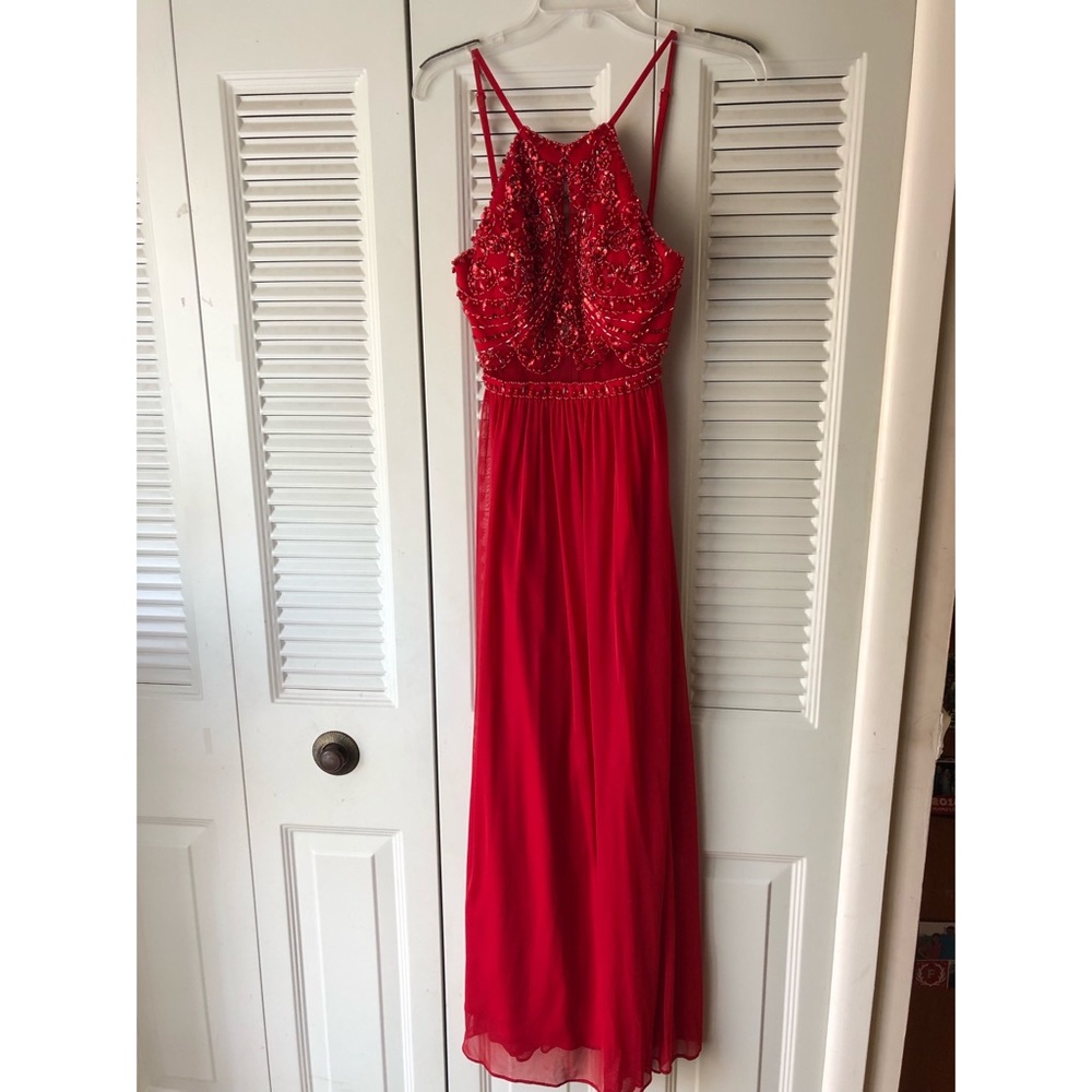 Red prom dress